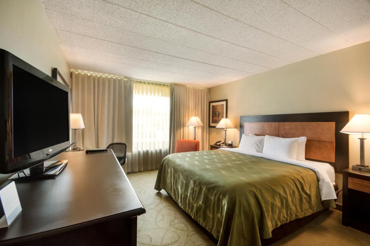 Exton Hotel And Conference Center Extérieur photo
