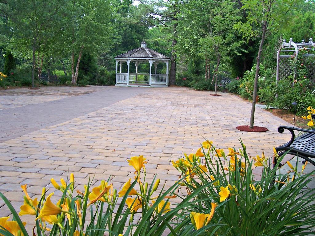 Exton Hotel And Conference Center Extérieur photo