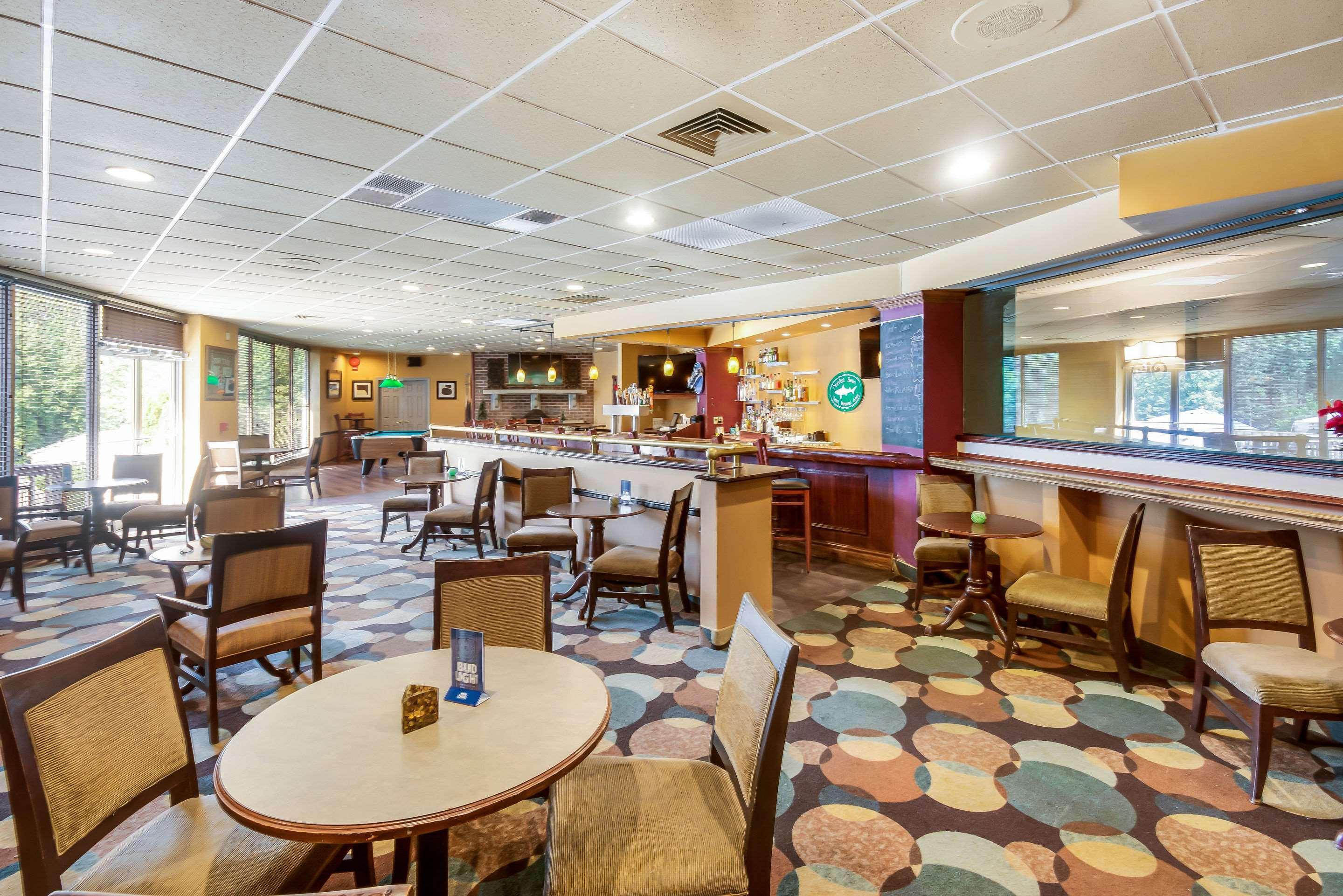 Exton Hotel And Conference Center Extérieur photo